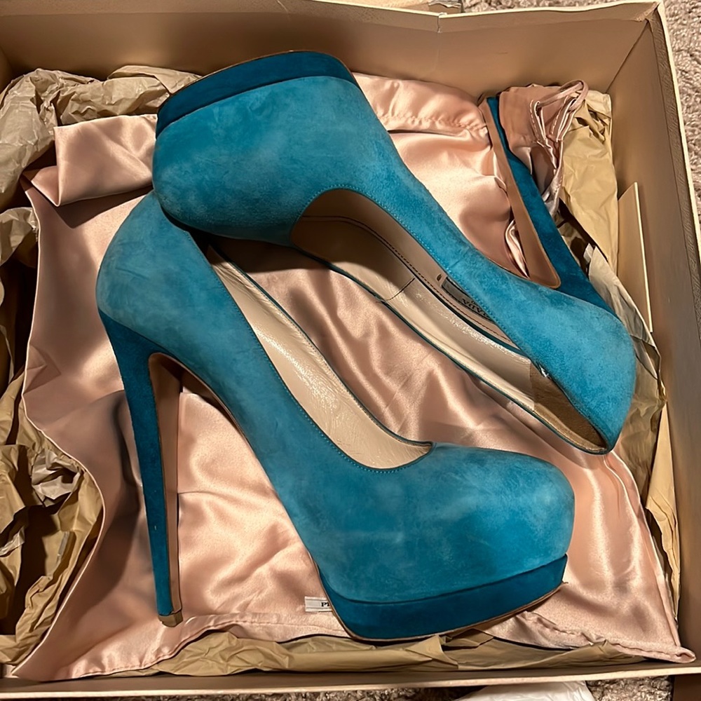 Prada Suede Pumps